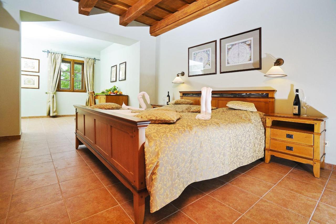 Hotel Kristin Hradek Ντέτσιν Εξωτερικό φωτογραφία